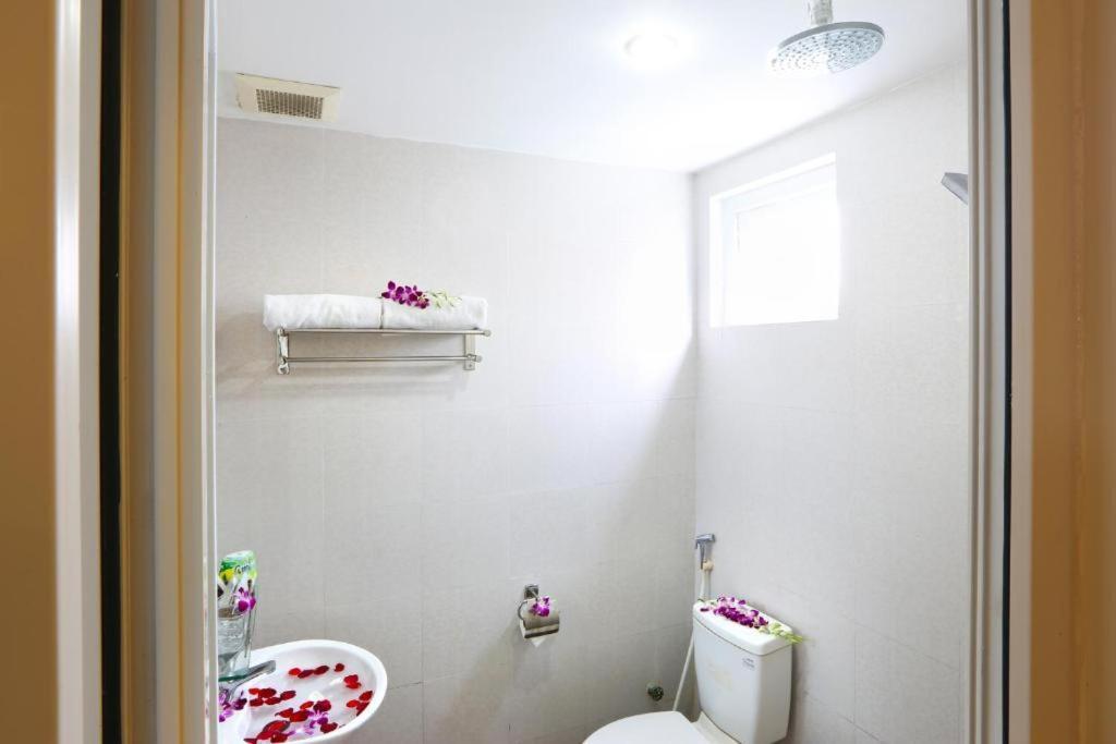 Hilary Hotel Da Nang Bagian luar foto